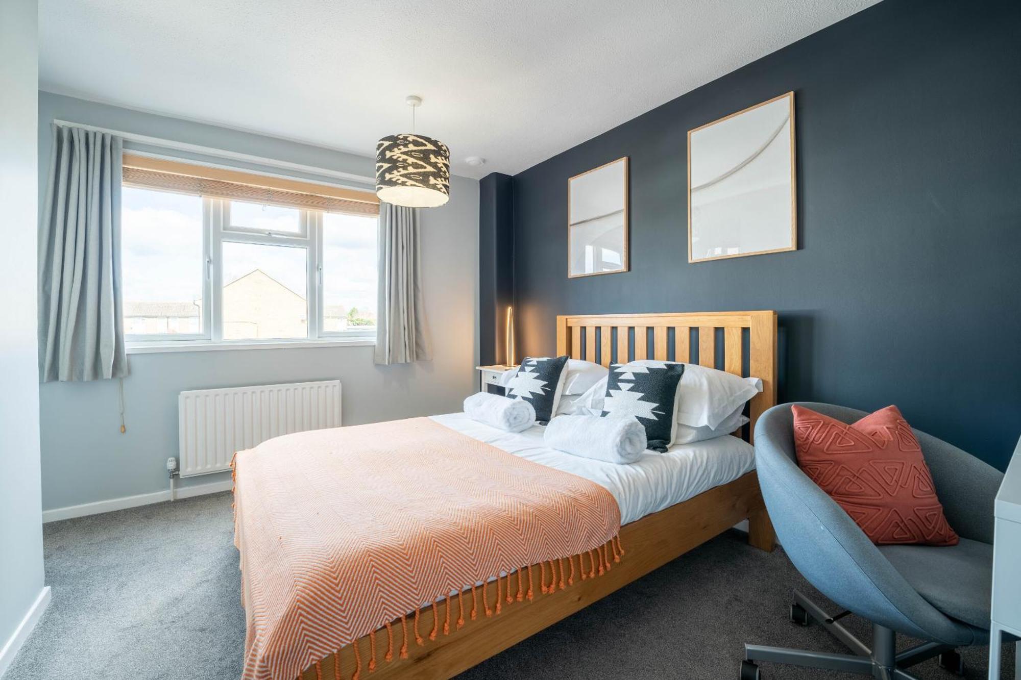 Gatwick Place - 4 Bed 2 Bath Self Contained House With Private Garden Χόρλι Εξωτερικό φωτογραφία