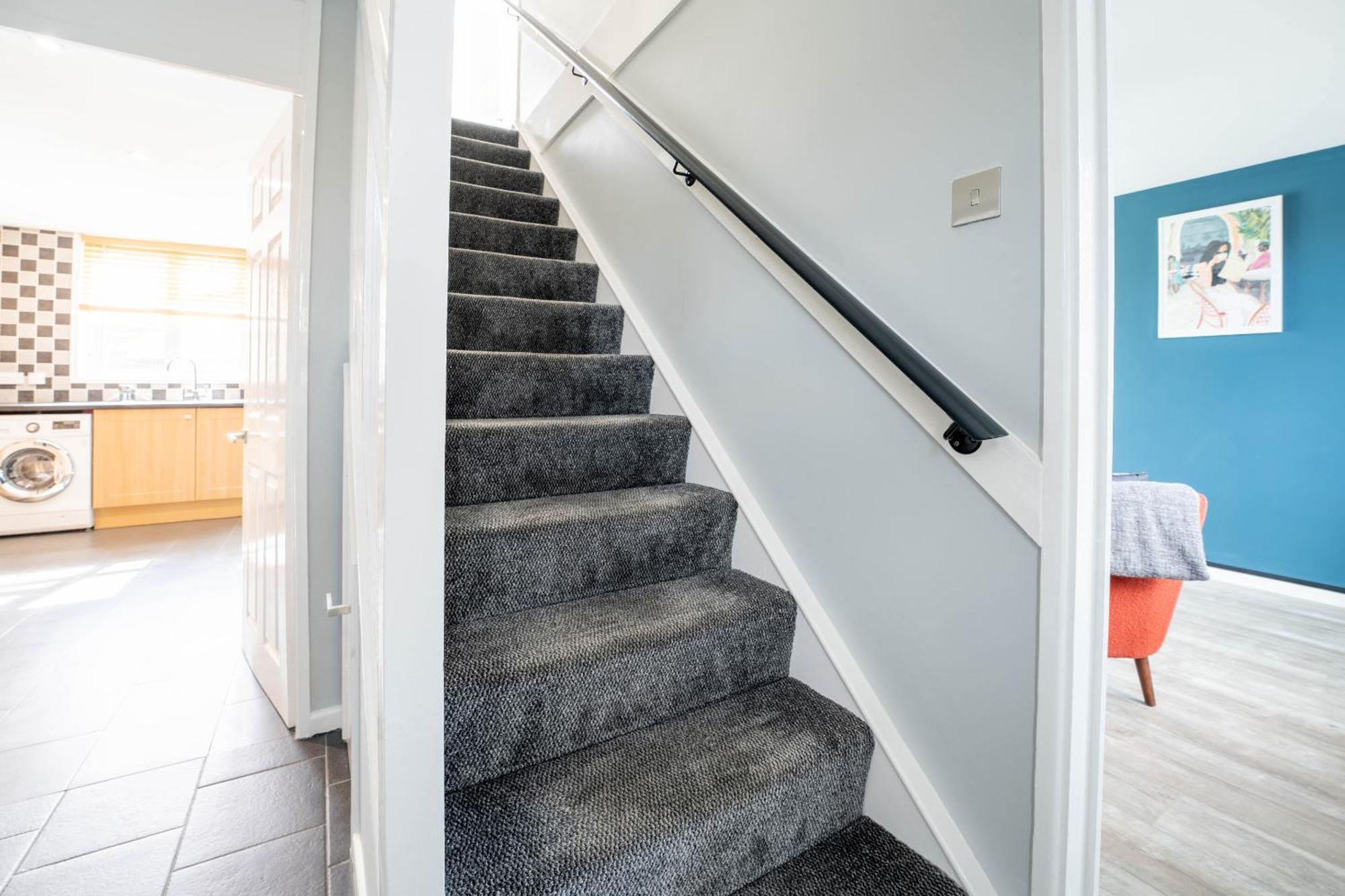 Gatwick Place - 4 Bed 2 Bath Self Contained House With Private Garden Χόρλι Εξωτερικό φωτογραφία