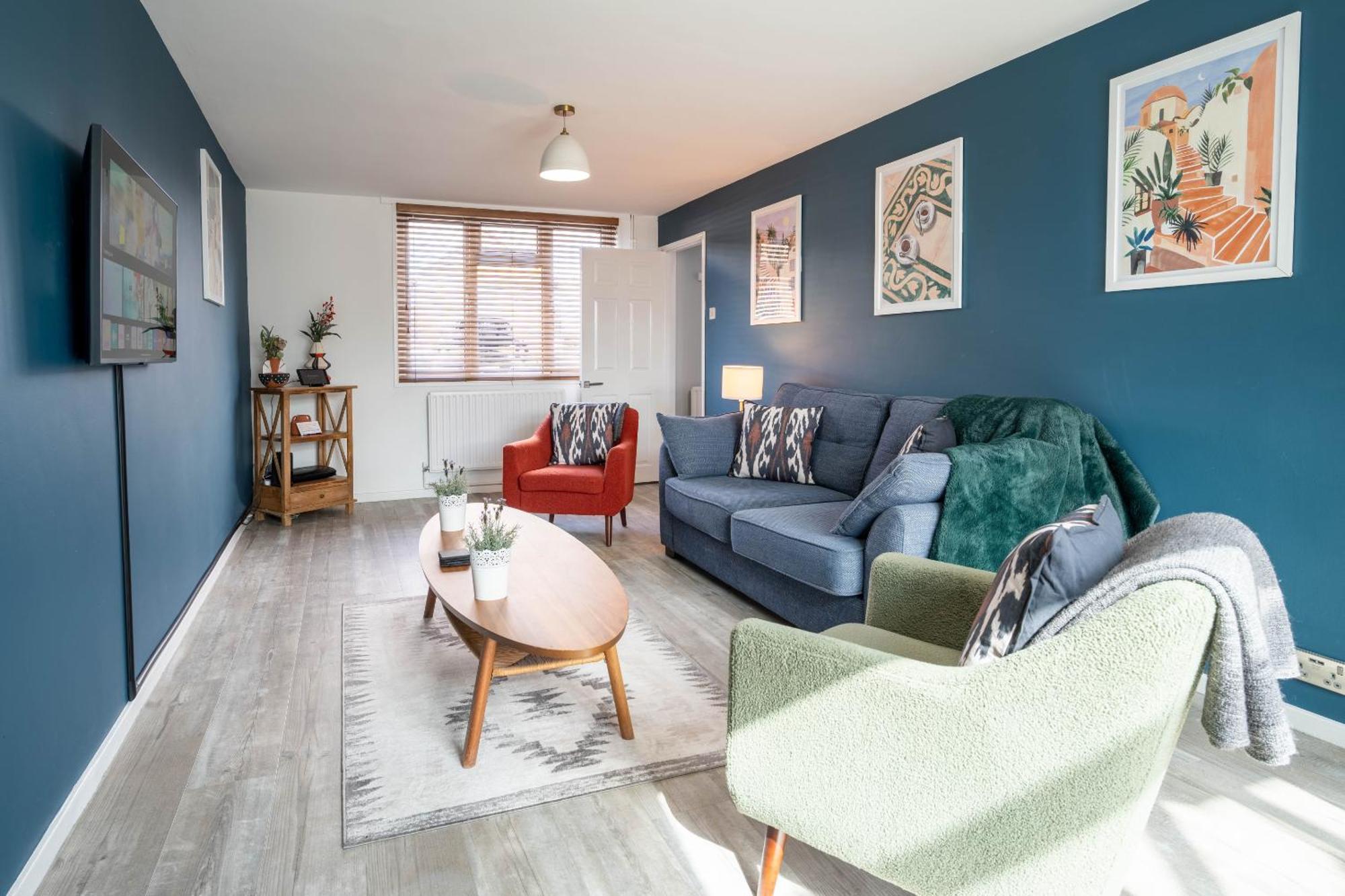 Gatwick Place - 4 Bed 2 Bath Self Contained House With Private Garden Χόρλι Εξωτερικό φωτογραφία
